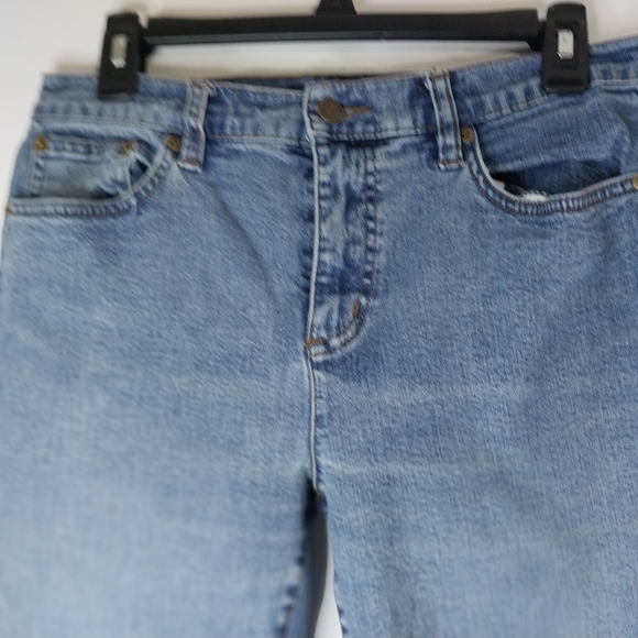 Ralph Lauren Women's Size 8 Sky Blue Regular Leg Blue Denim Jeans - Picture 4 of 14